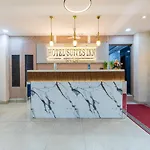 Itsy Hotels Suites Inn
